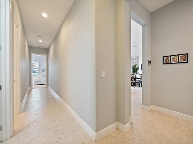 Building Photo - 15501 Panther Lake Dr