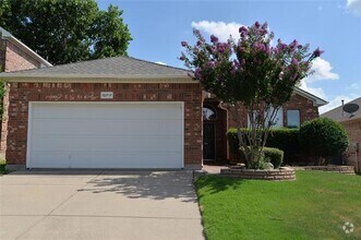 Building Photo - 12717 Old MacGregor Ln