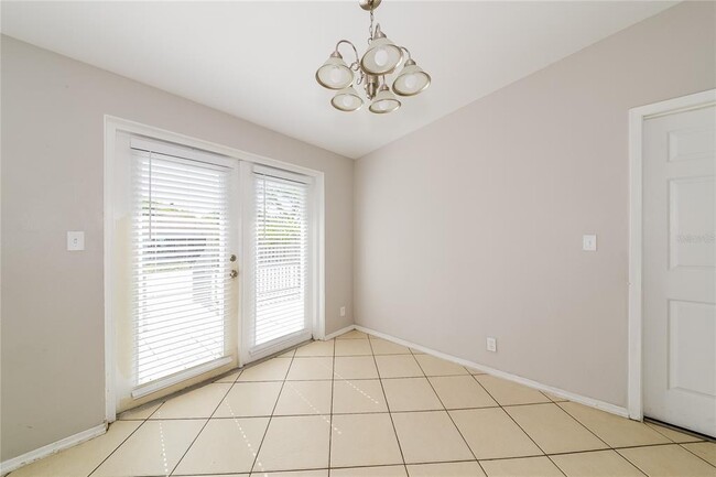 Building Photo - 5111 22nd St Ct E