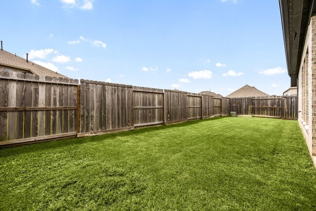 Building Photo - 2122 Germander Ln