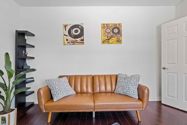 Building Photo - 7016 Playa