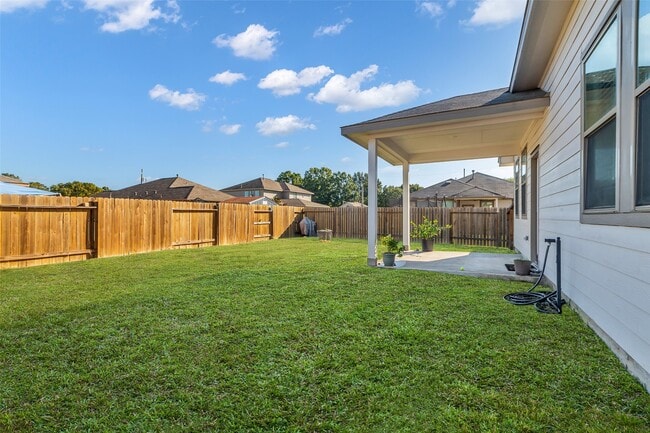 Building Photo - 740 Brown Rd