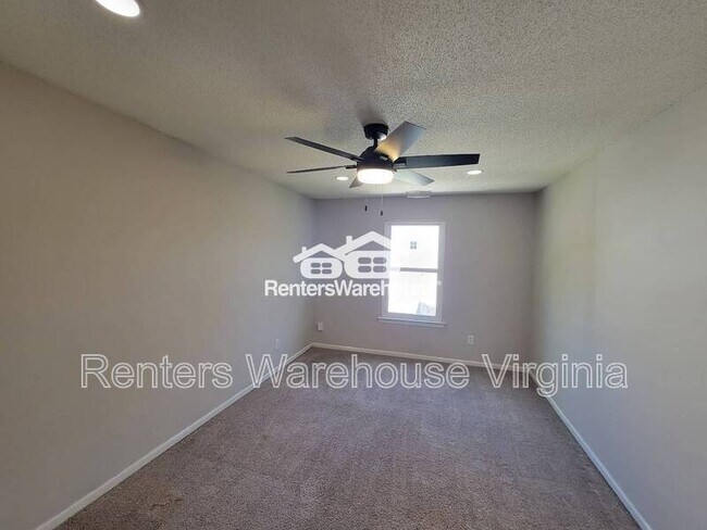 Building Photo - 2135 Sunset Maple Ln