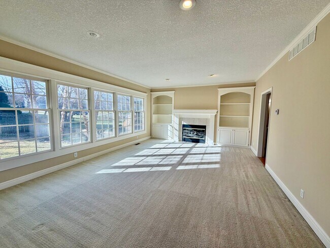 Building Photo - {9309} Well Maintained Two Story in Quiet Neighborhood + Harmony Elementary, Harmony Middle and B...