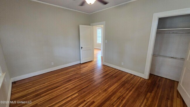 Building Photo - 785 Pinehurst St