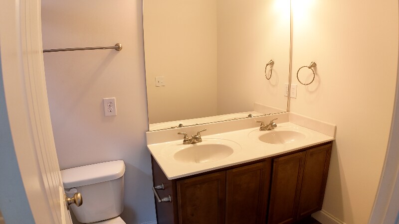 Building Photo - 715 Corley Way