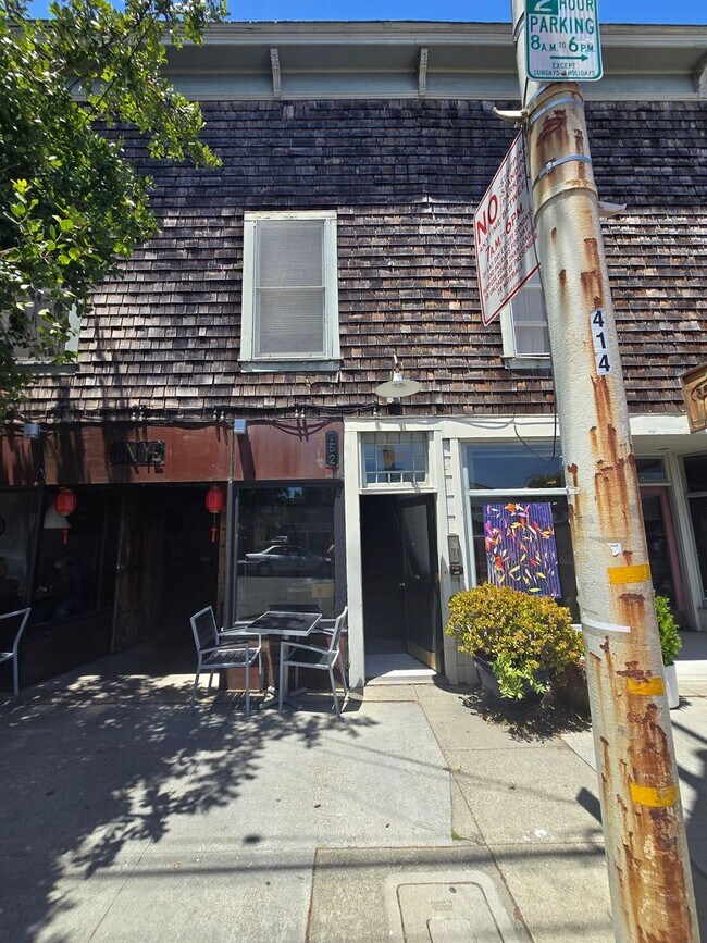 Primary Photo - 150 Washington Ave