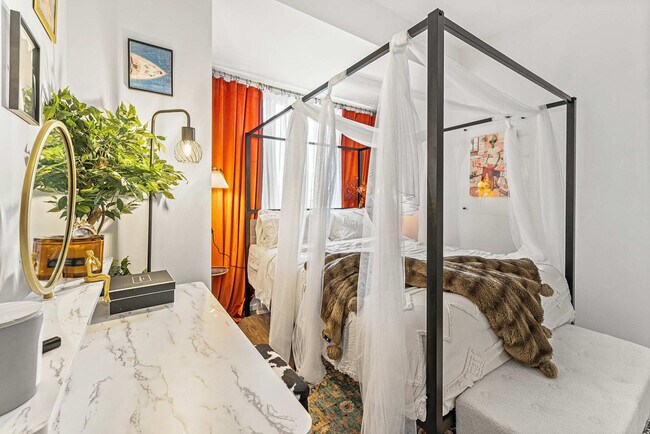 Building Photo - 300 Harrison Ave