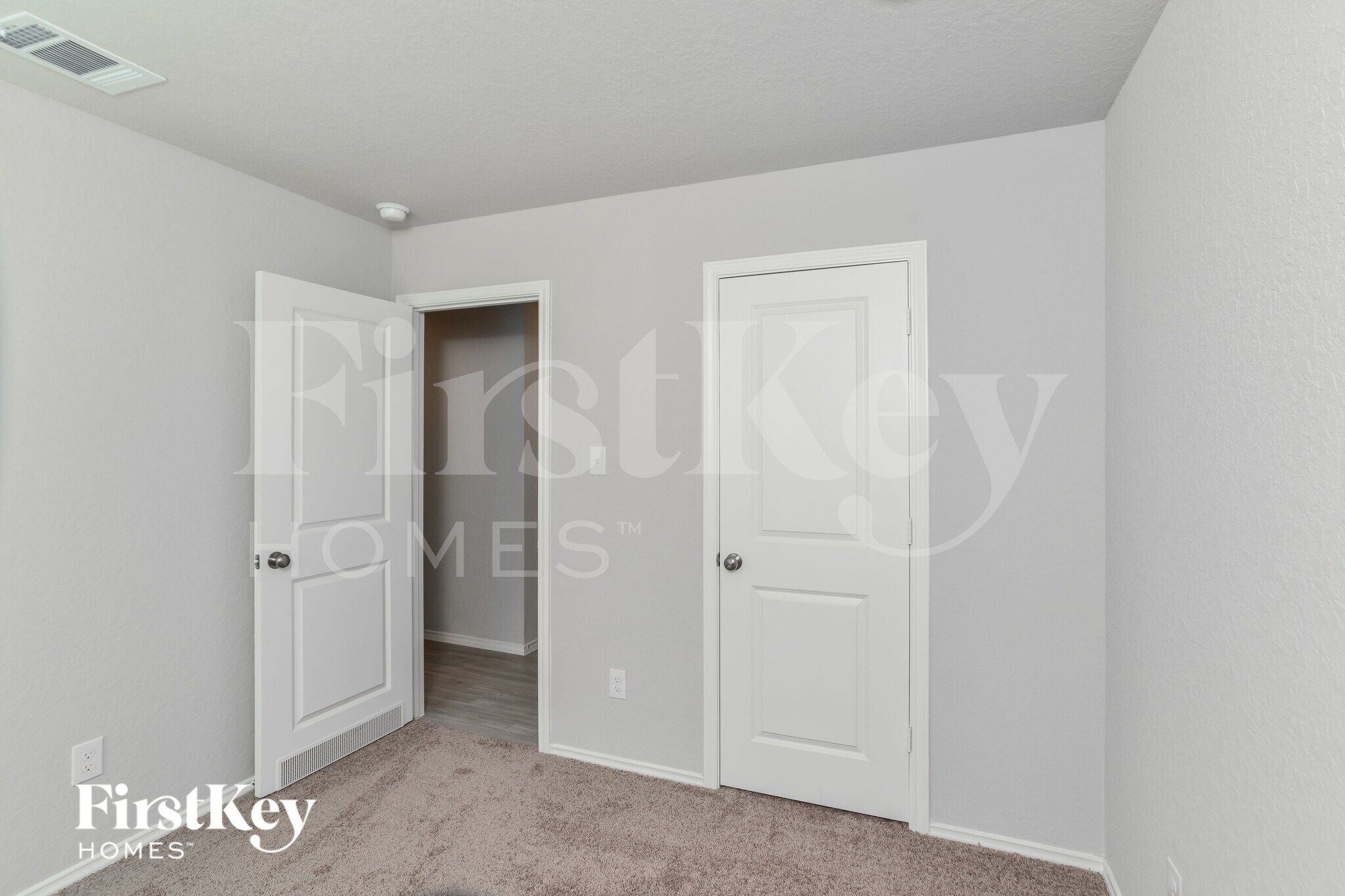 Building Photo - 10766 Prusiner Dr
