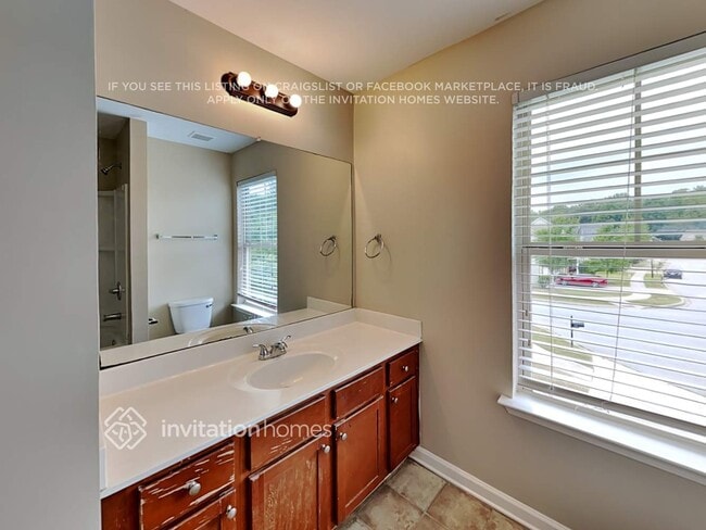 Building Photo - 1532 Ewing Farm Dr
