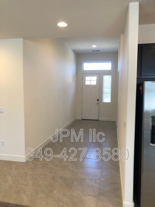 Building Photo - 11196 Grazing Cattle Ln