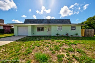 Building Photo - 2610 Via Napoli Ct
