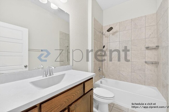 Building Photo - 2900 Blf Crk Dr