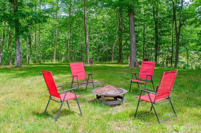 Building Photo - 2460 NY-145