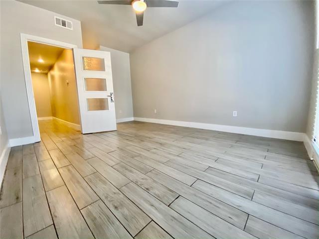 Building Photo - 1323 St Joseph St