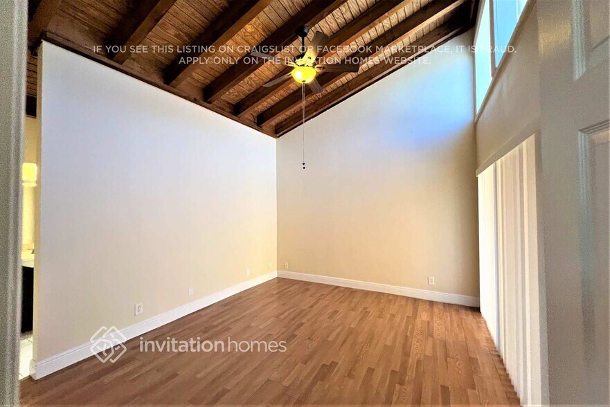Building Photo - 9841 NW 31st Pl