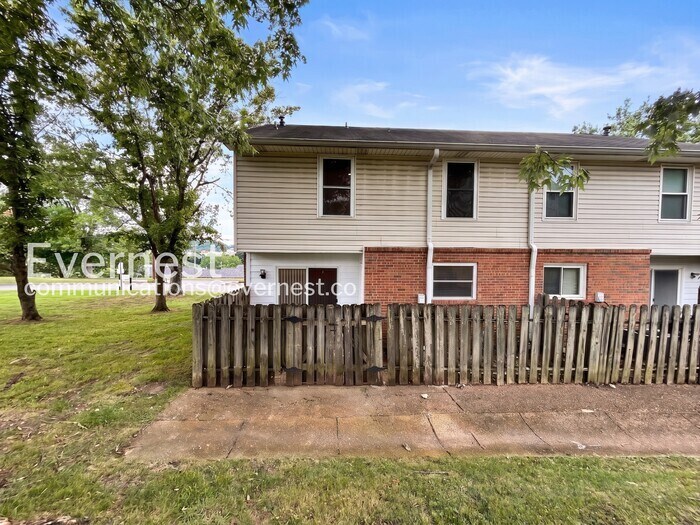 Building Photo - 5510 Country Dr