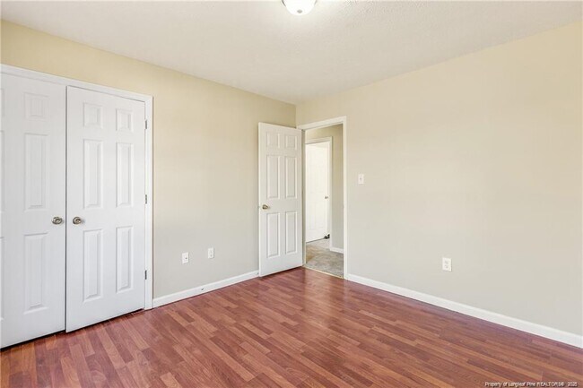 Building Photo - 8528 English Saddle Dr