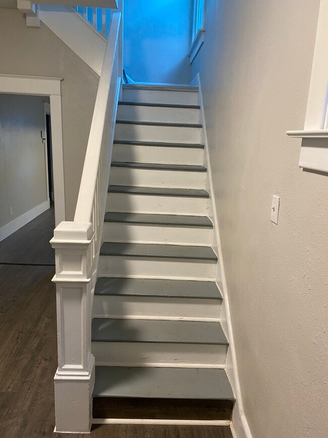 Building Photo - 1921 18th St