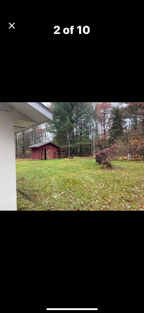 Building Photo - Cozy two Bedroom House