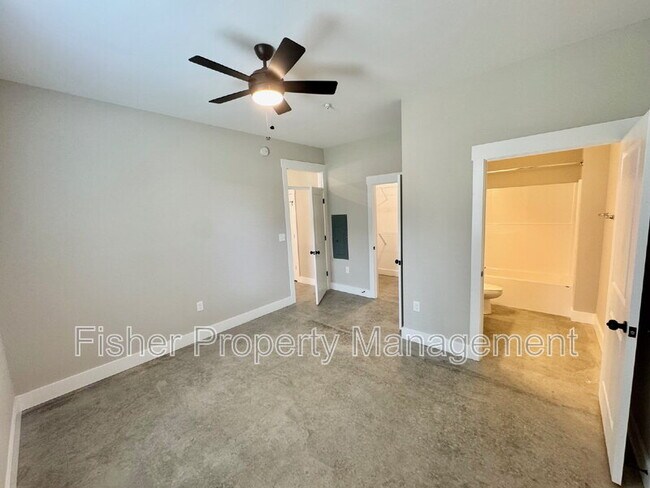 Building Photo - 2920 P St