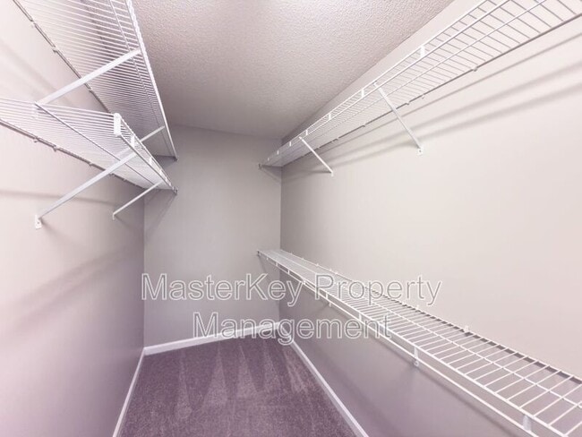 Building Photo - 312 Noonday Ct