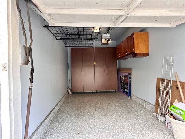 Building Photo - 7562 Seaspring Dr