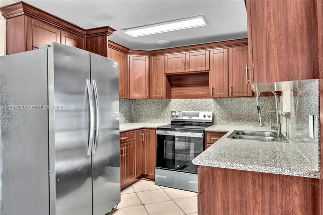 Building Photo - 4214 SW 49th Ct