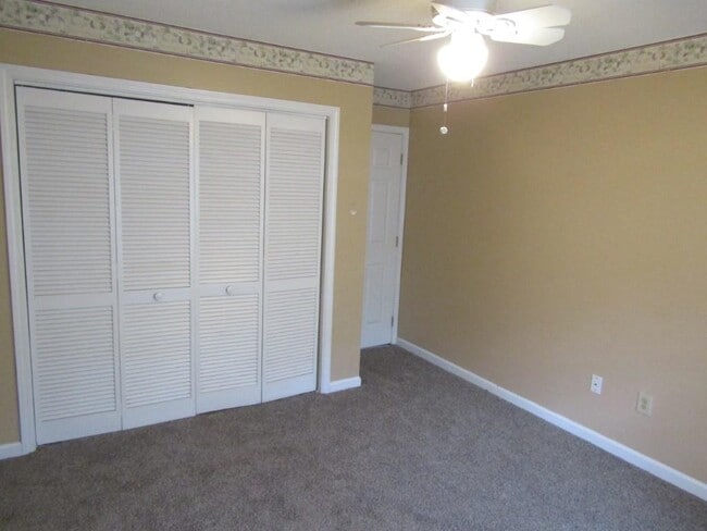 Building Photo - 1095 Plantation Dr