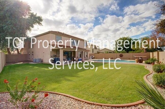 Building Photo - Beautiful Two Story Home in Chandler!