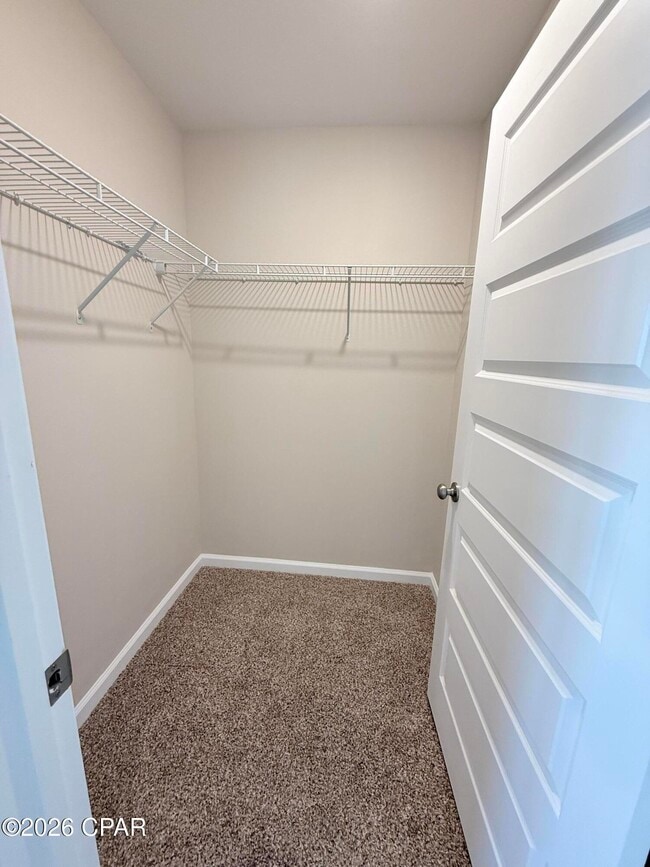 Building Photo - 6615 Kettles St