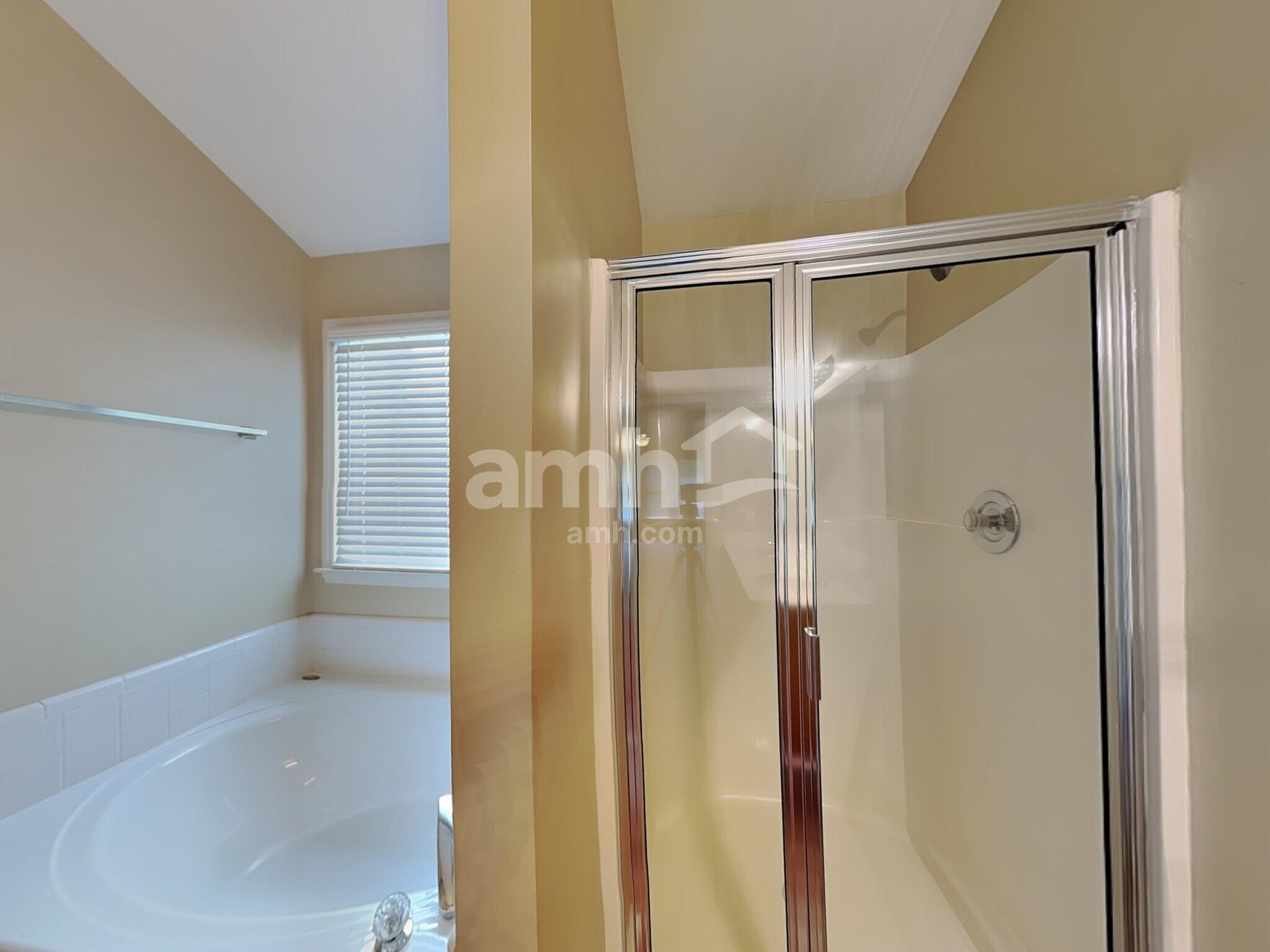 Building Photo - 325 Brims Way