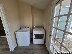 Building Photo - 4018 Sunrise Cove Dr