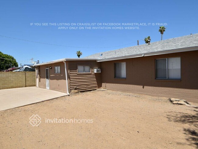 Building Photo - 8858 N 13th St