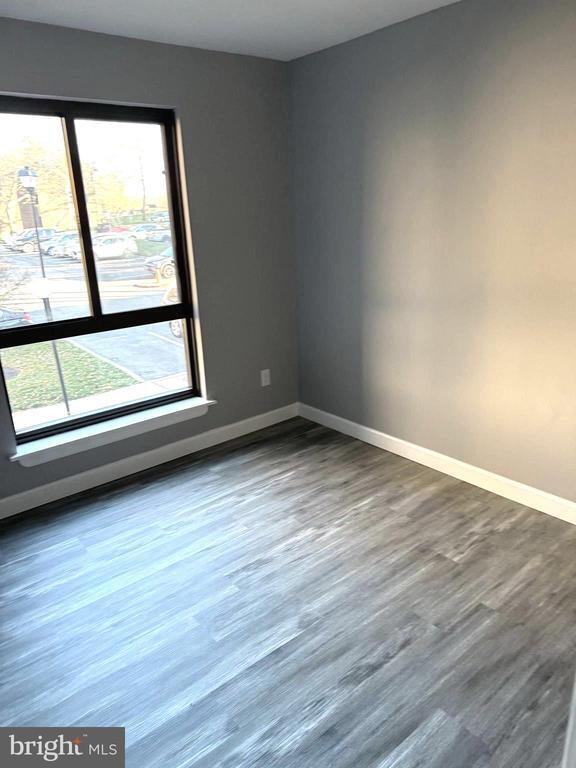 Building Photo - 6029 Majors Ln