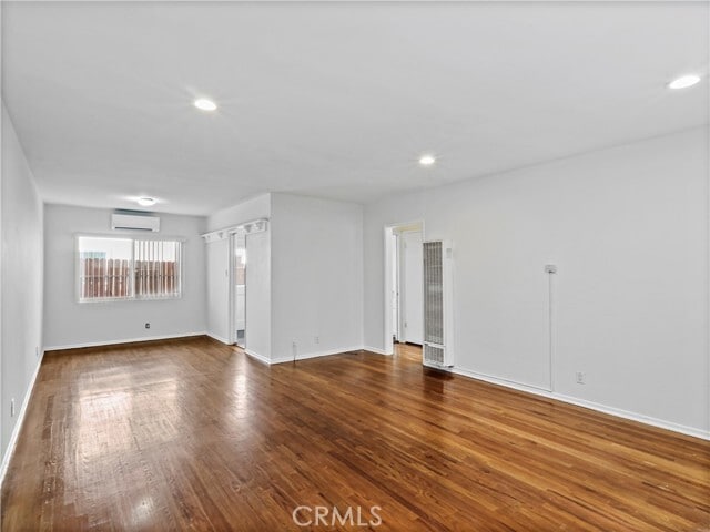 Building Photo - 4918 Tujunga Ave