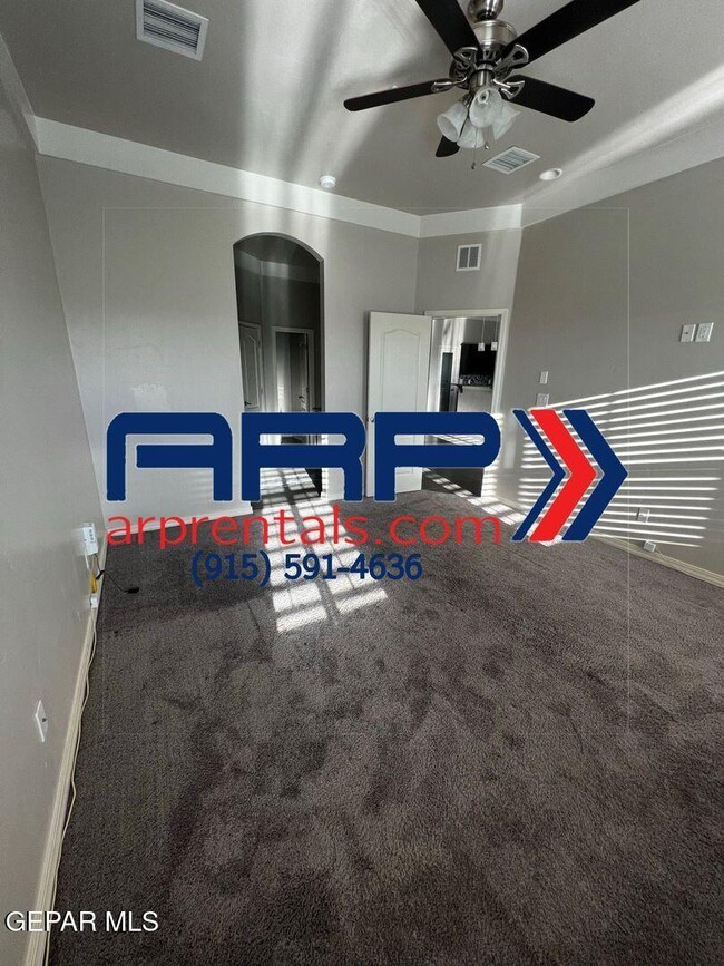 Building Photo - 3720 Loma Jacinto