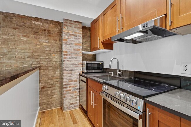 Building Photo - 1810 Florida Ave NW
