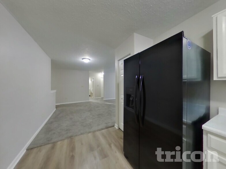 Building Photo - 1334 Grand Canyon Cir