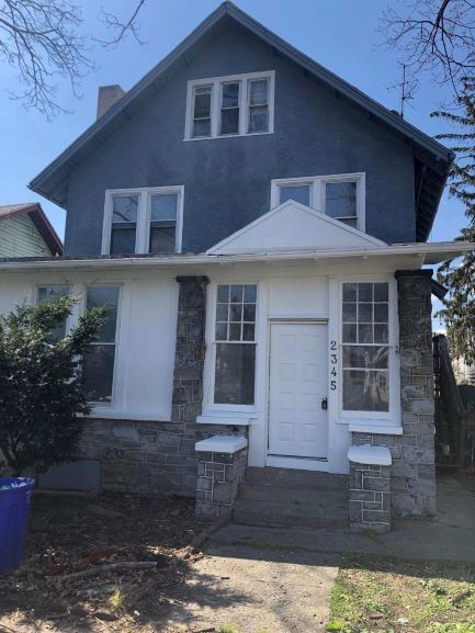 Primary Photo - 2345 Derry St