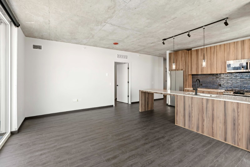 Building Photo - 153 N Ashland Ave