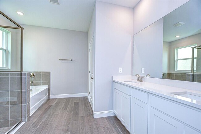Building Photo - 2286 Sienna Spruce St