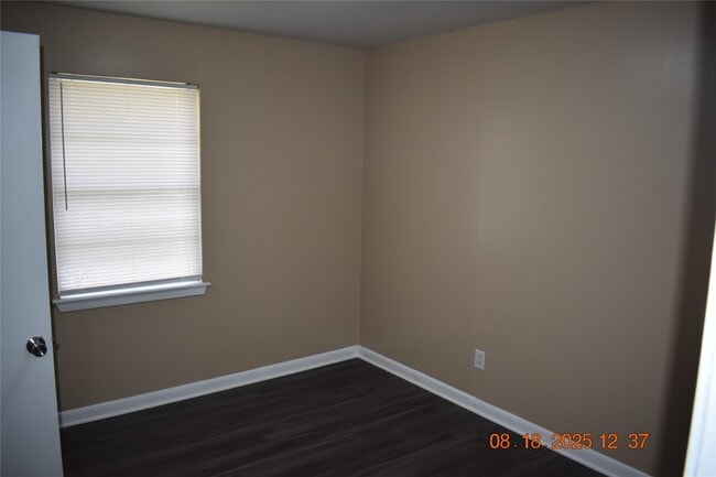 Building Photo - 5234 Grace Point Ln