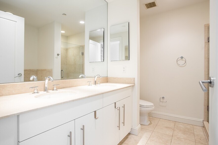 Building Photo - 778 Boylston St