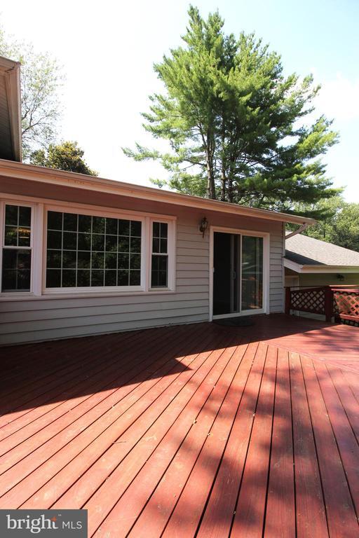 Building Photo - 6211 Duntley Ct
