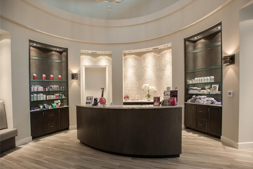 Building Photo - 5934 Wake Forest Run