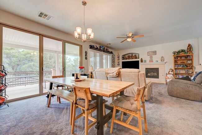 Building Photo - 4 Bedroom With a Pool in North Las Vegas- ...