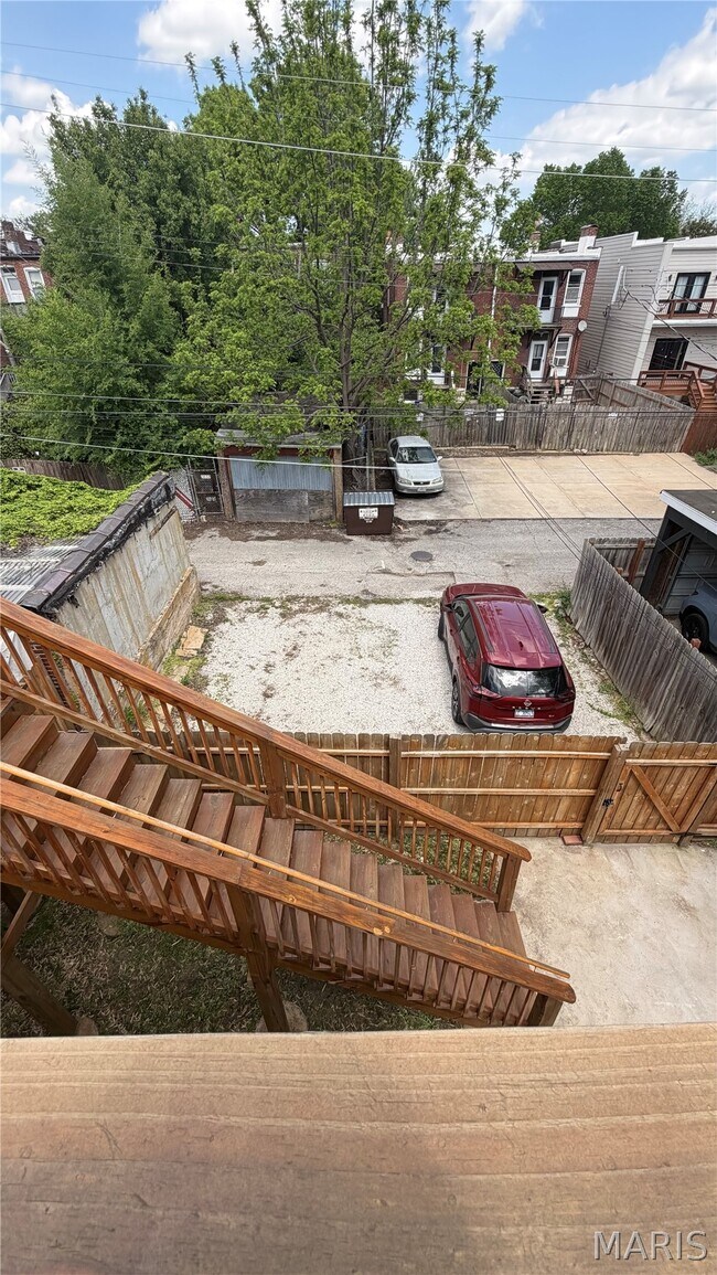 Building Photo - 2035 Allen Ave