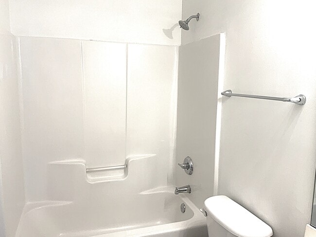 Building Photo - 1516 Clover Ridge Ct