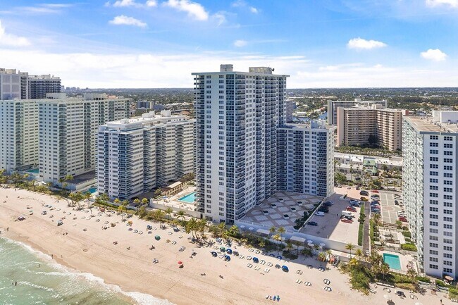 Building Photo - 3500 Galt Ocean Dr